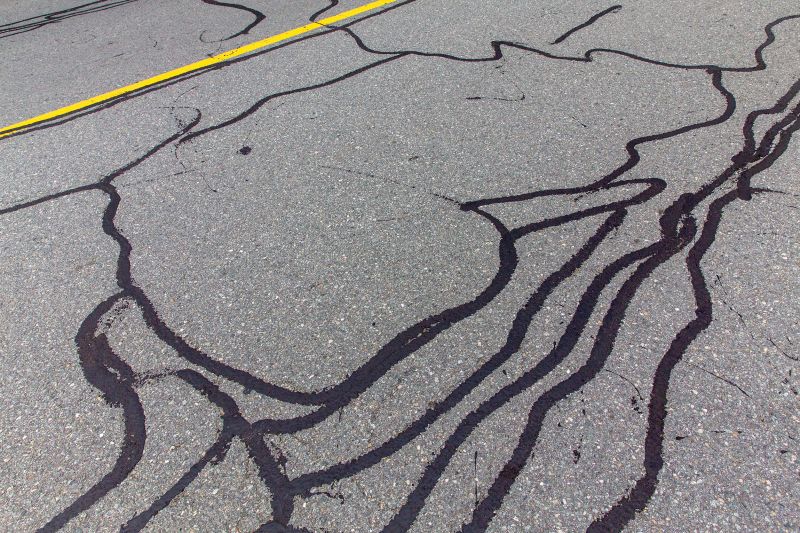Asphalt Crack Sealing in Fort Myers, FL