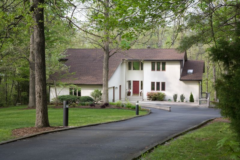 Blacktop Driveway Sealing in Columbus, OH
