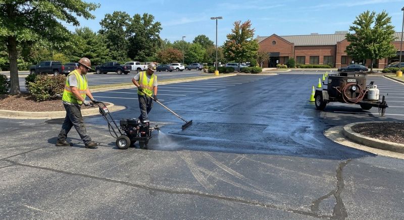 Lot Sealcoating in Tampa, FL