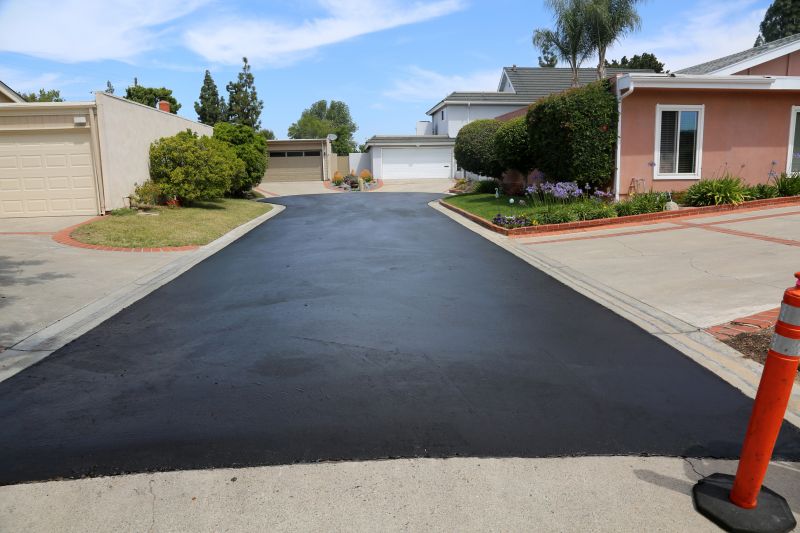 Residential Driveway Sealcoating in Miami Dade County, FL