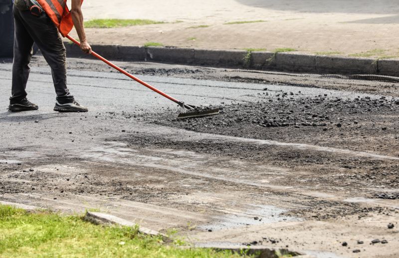 Local Asphalt Slurry Coating pros at work
